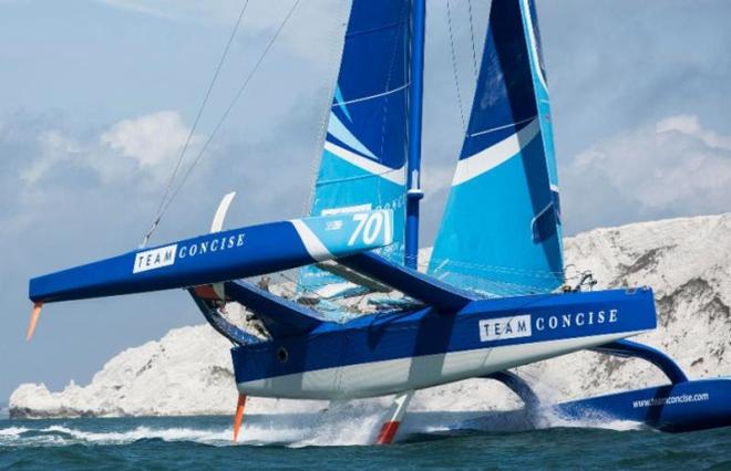 Concise 10 powers out of the Solent past The iconic Needles © Lloyd Images